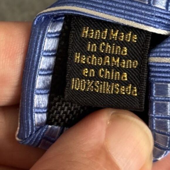 Donald J Trump Signature Collection Tie Light Blue White Stripes Textured L:59” - Picture 8 of 11